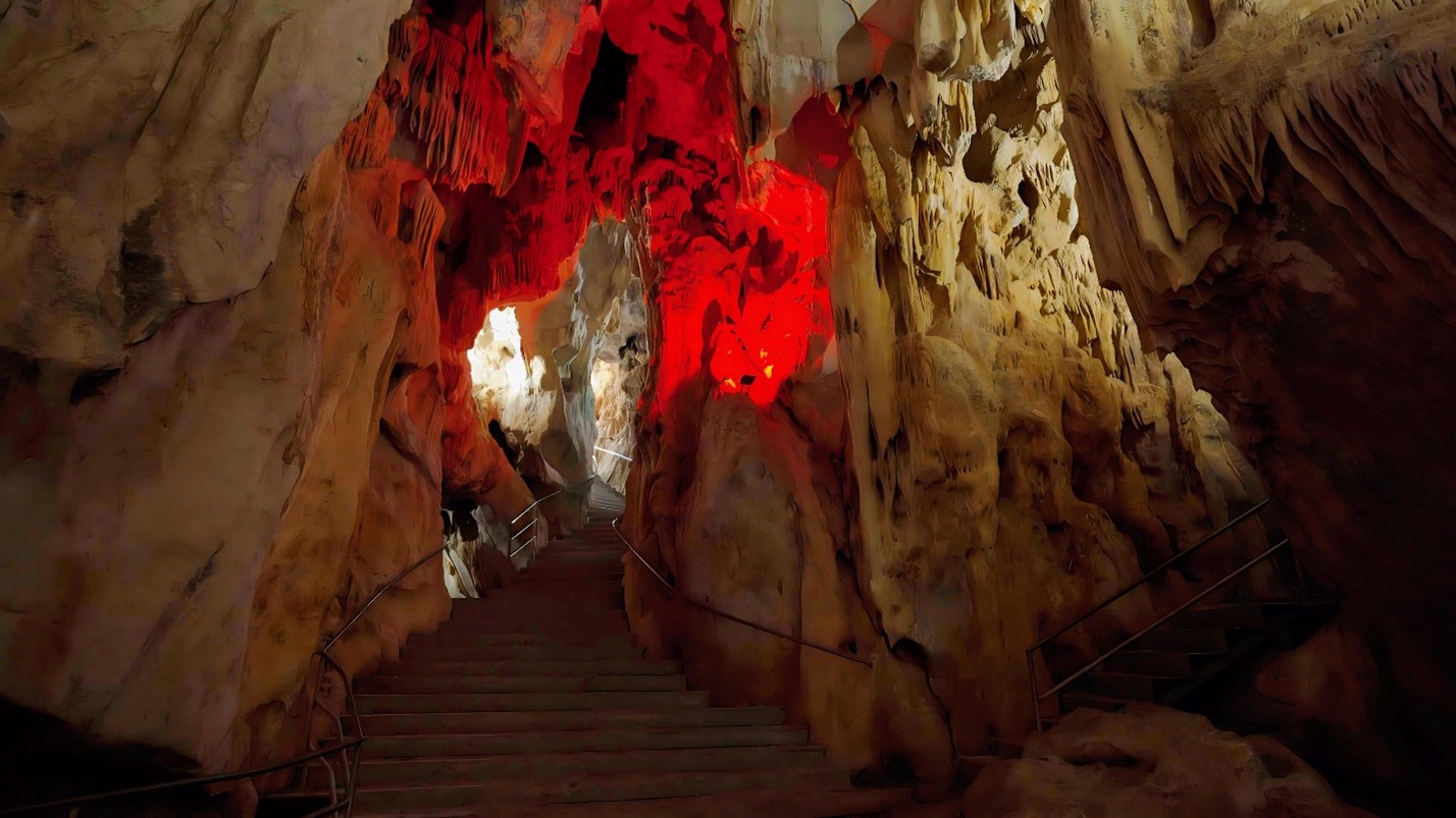 The Dwarf cave